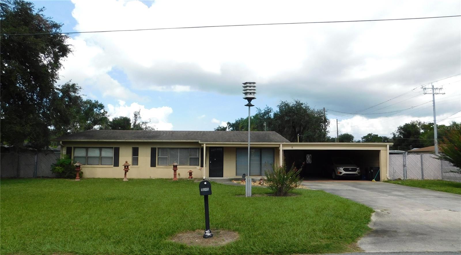 Photo of 1506 OAKDALE STREET PLANT CITY FL 33563