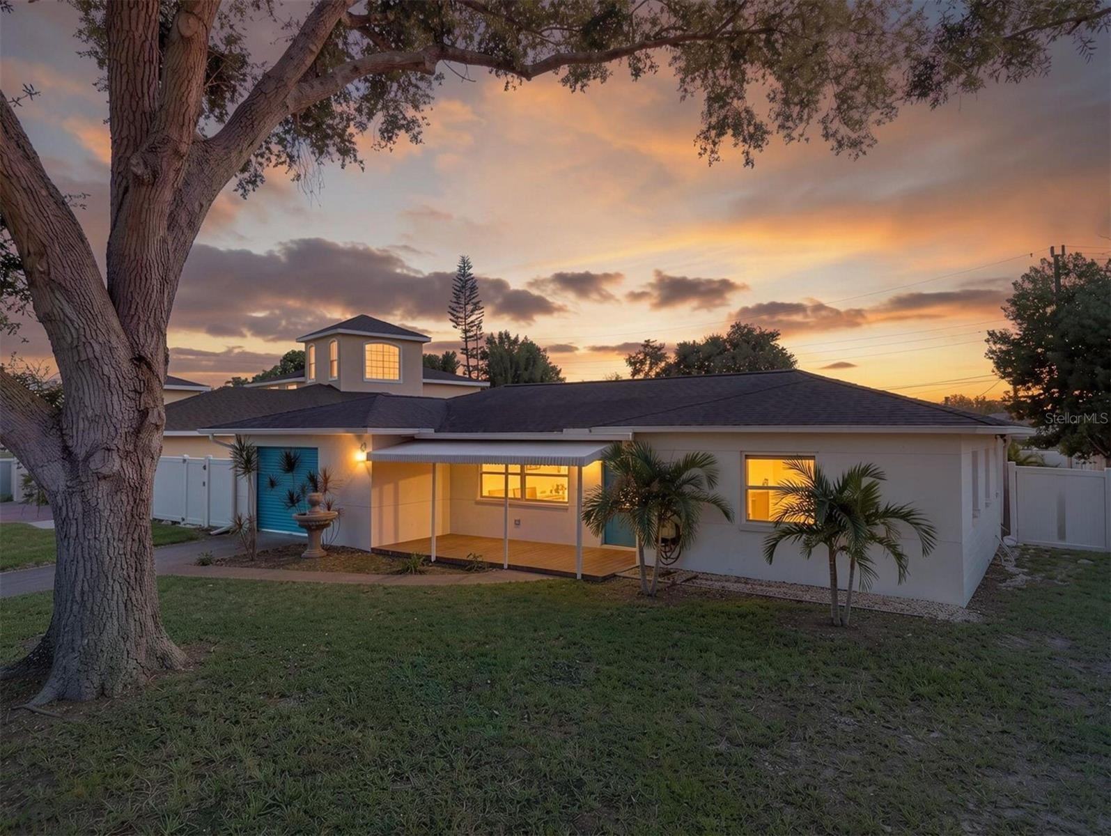 Photo of 2001 41ST STREET ST PETERSBURG FL 33713