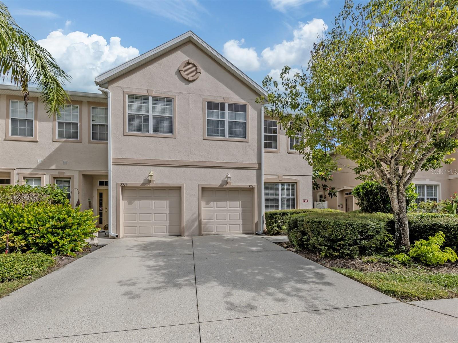 Photo of 3941 YELLOWSTONE CIRCLE SARASOTA FL 34233