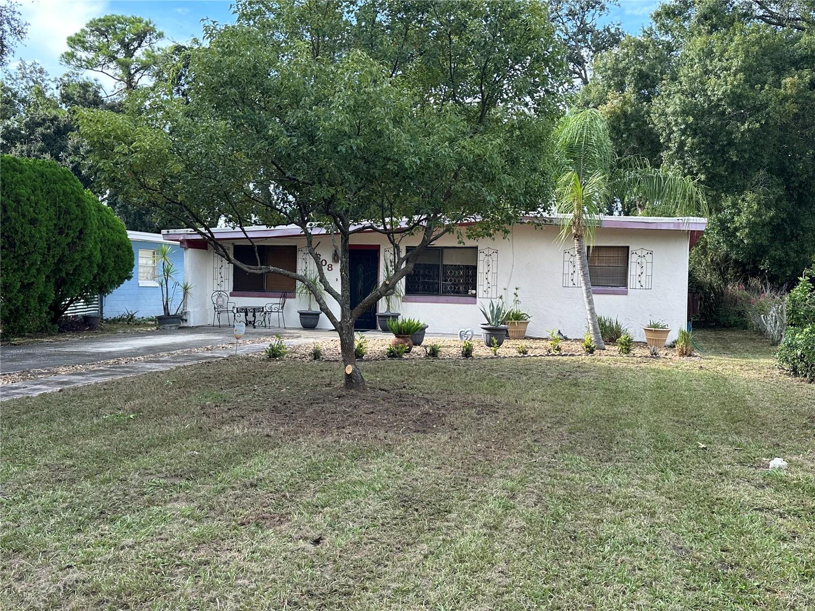 Photo of 608 DIXIE LANE SOUTH DAYTONA FL 32119