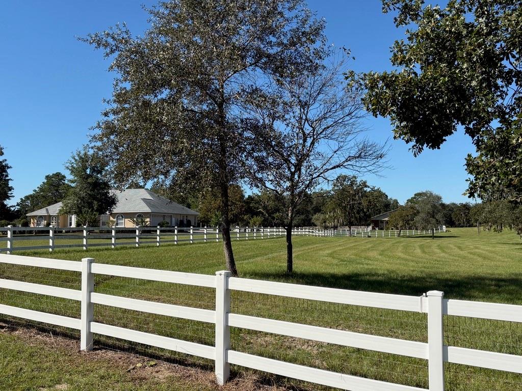 Photo of 6722 W SENTINEL BLUFF PATH BEVERLY HILLS FL 34465