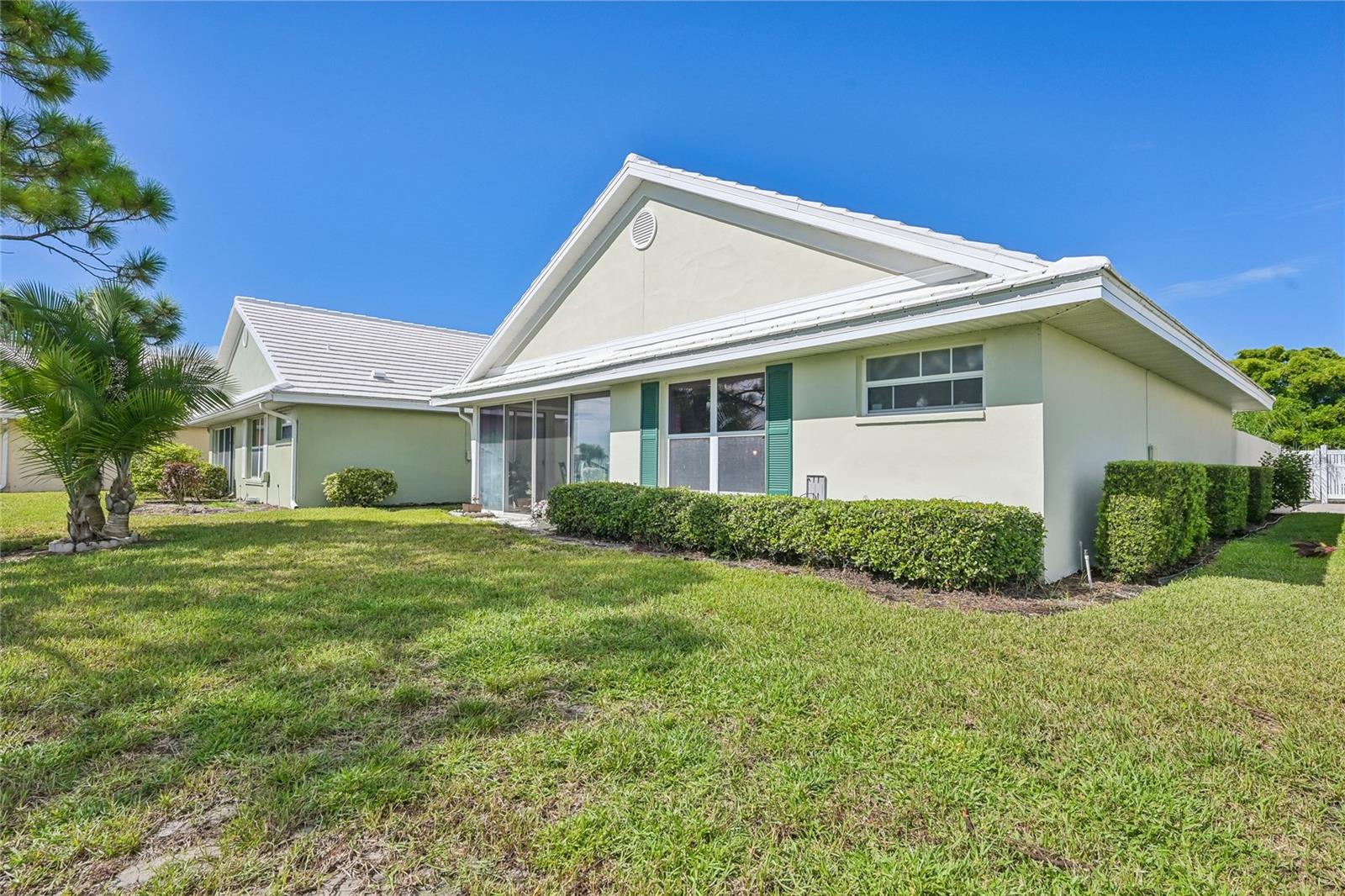 Photo of 805 HARRINGTON LAKE DRIVE #76 VENICE FL 34293