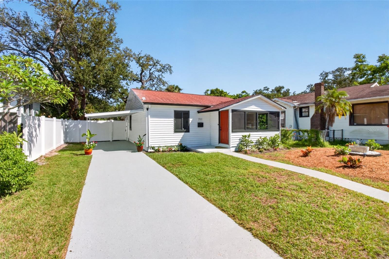 Photo of 711 19TH AVENUE ST PETERSBURG FL 33705