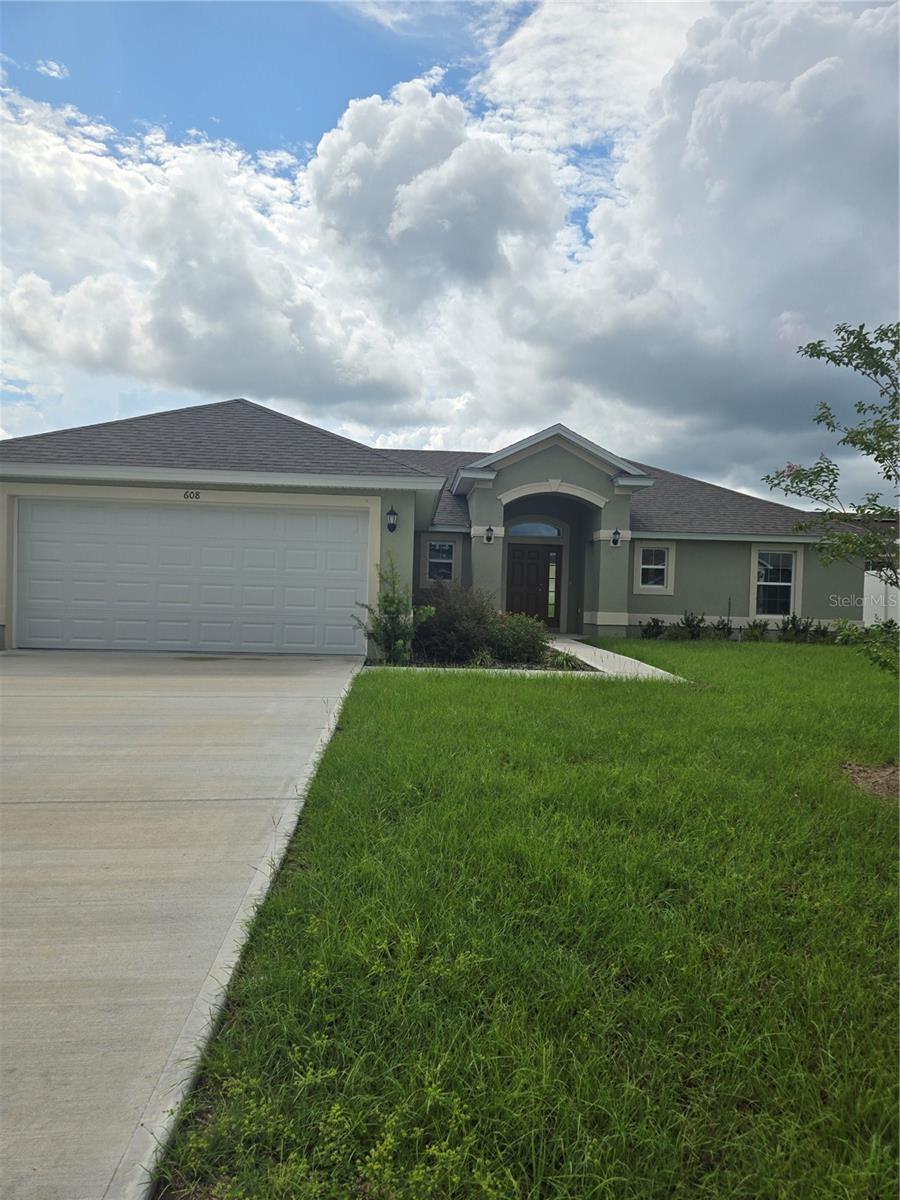 Photo of 608 W WALKERTOWN CITRUS SPRINGS FL 34434
