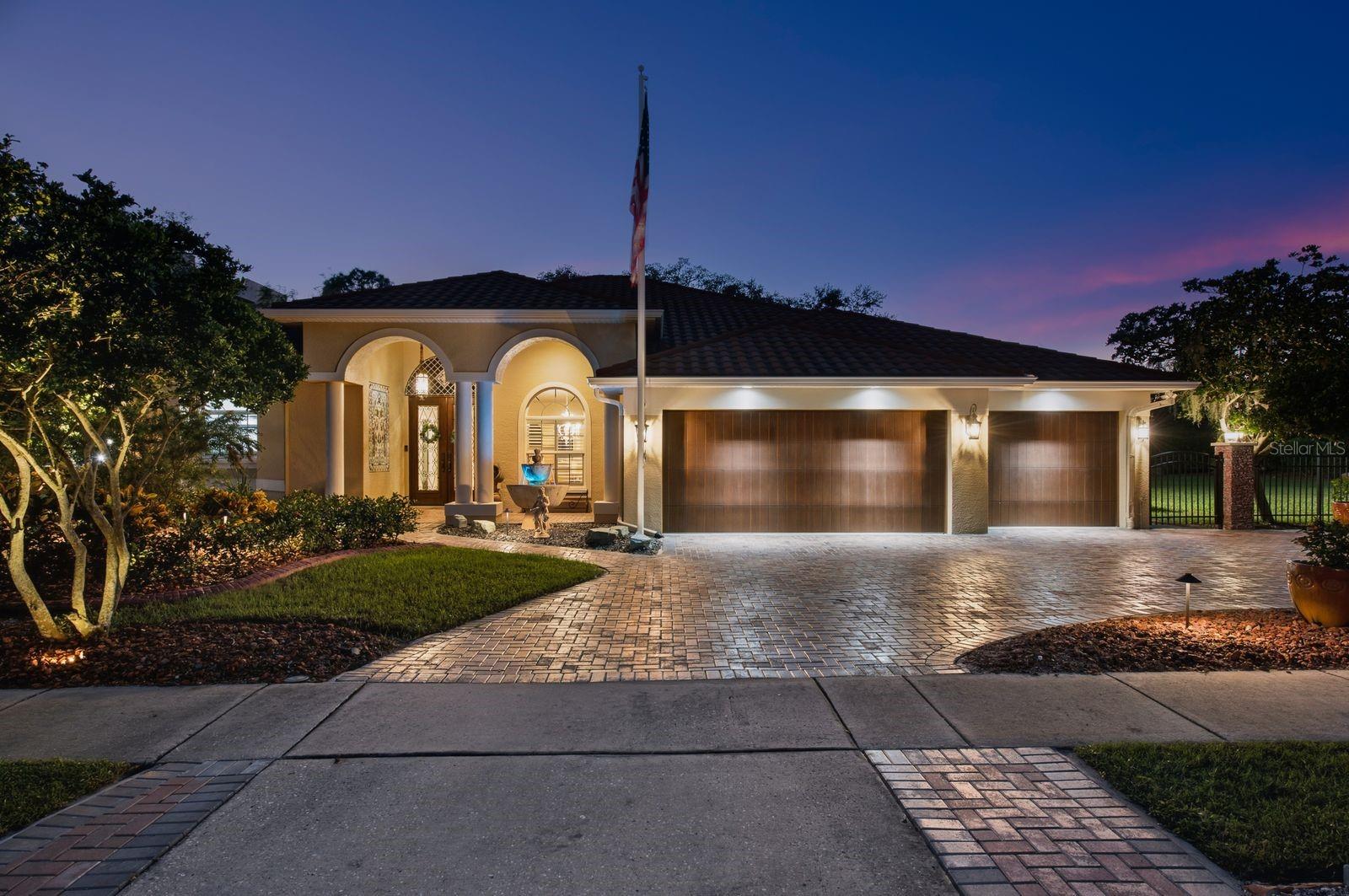 Photo of 580 S FLORIDA AVENUE TARPON SPRINGS FL 34689