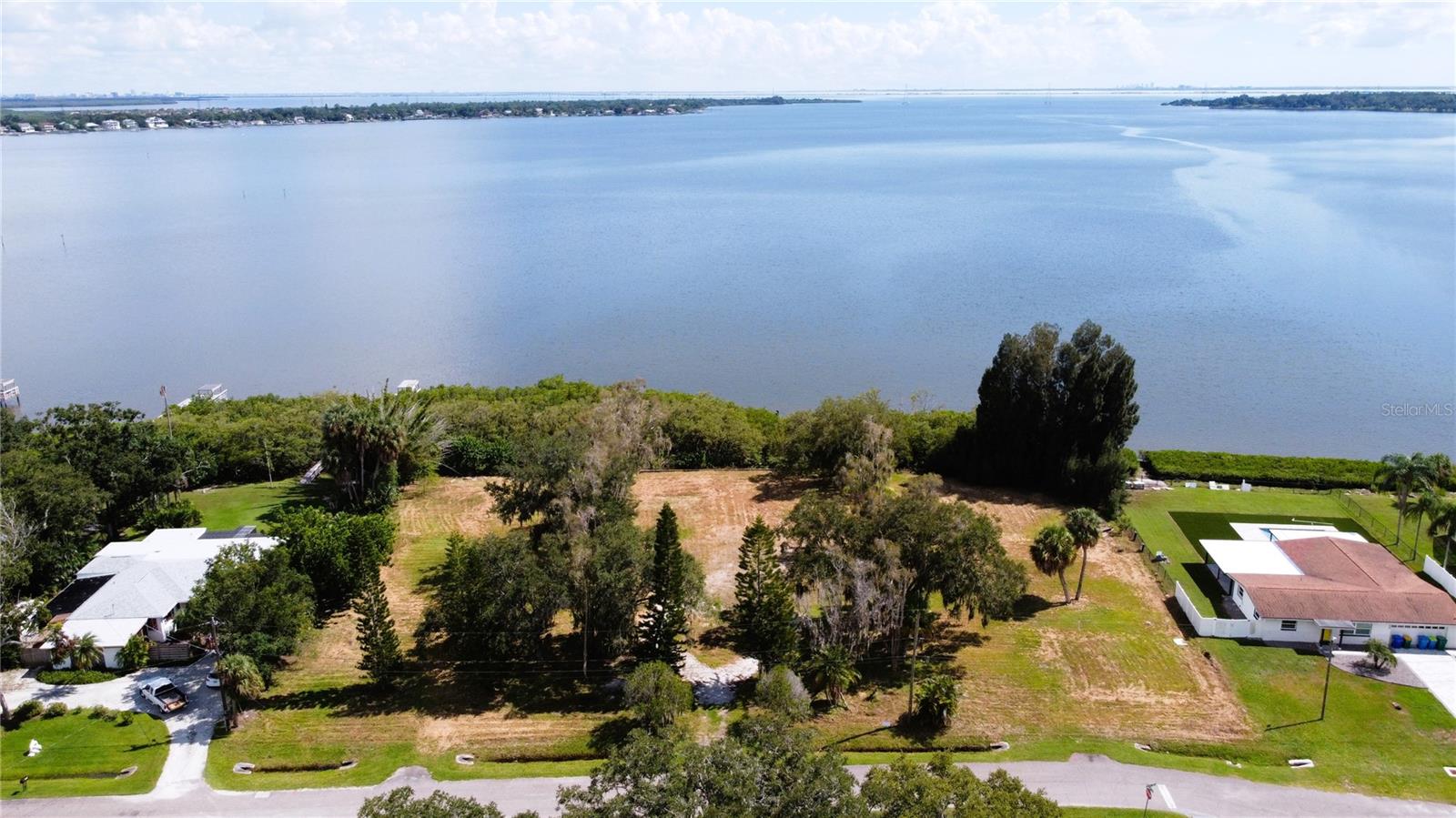Photo of 3825 SHORE BOULEVARD OLDSMAR FL 34677