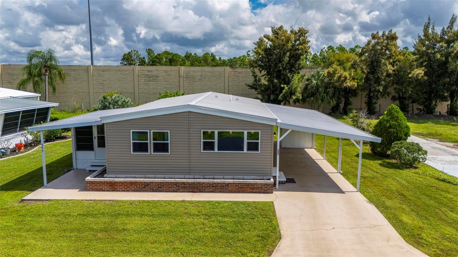Photo of 1000 KINGS HIGHWAY #355 PORT CHARLOTTE FL 33980