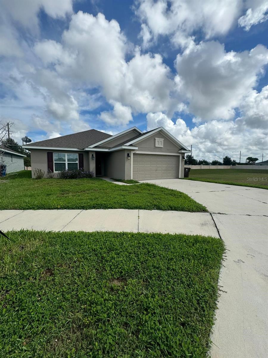 Photo of 257 CITRUS POINTE DRIVE HAINES CITY FL 33844