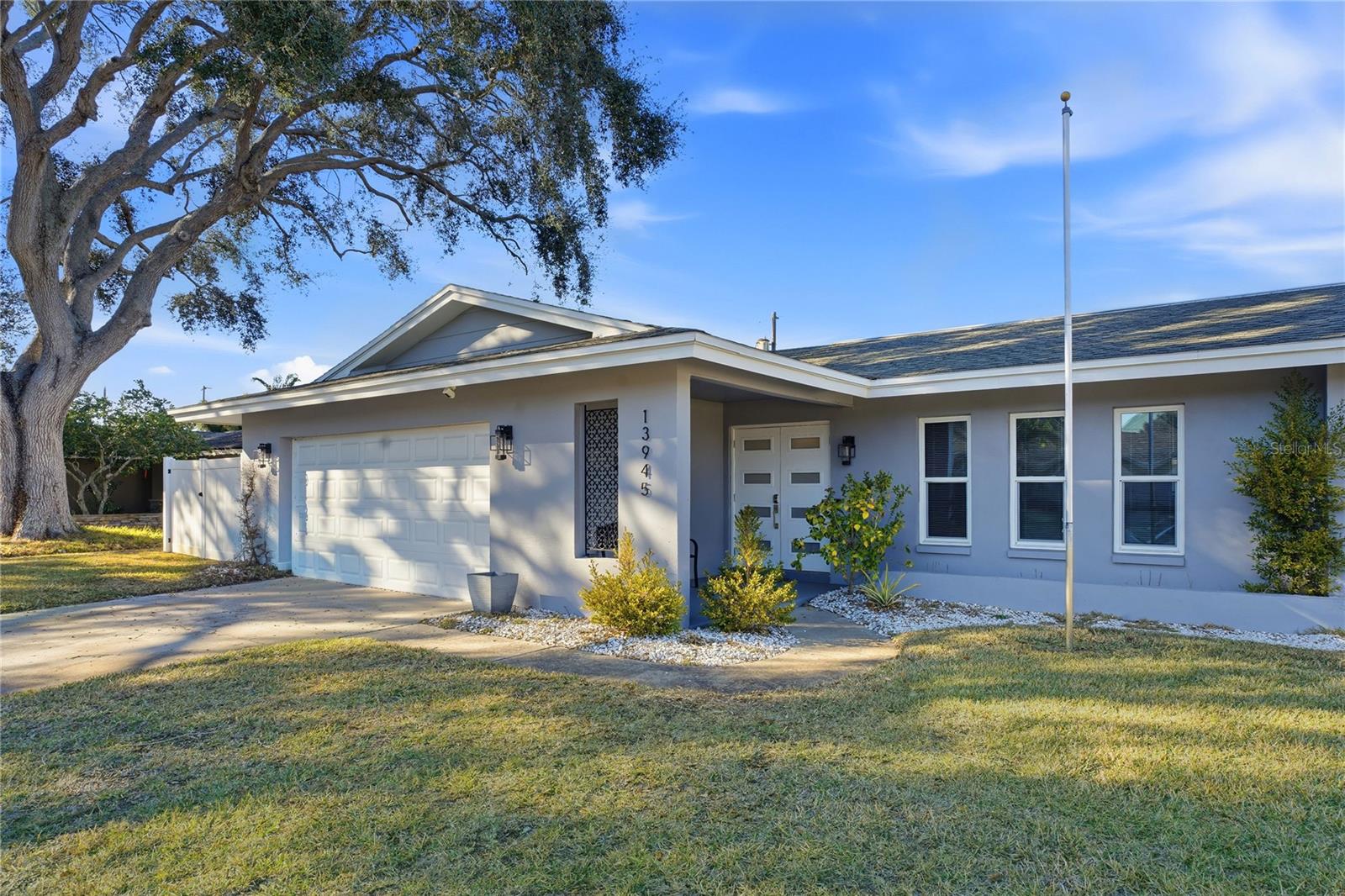 Photo of 13945 106TH AVENUE LARGO FL 33774