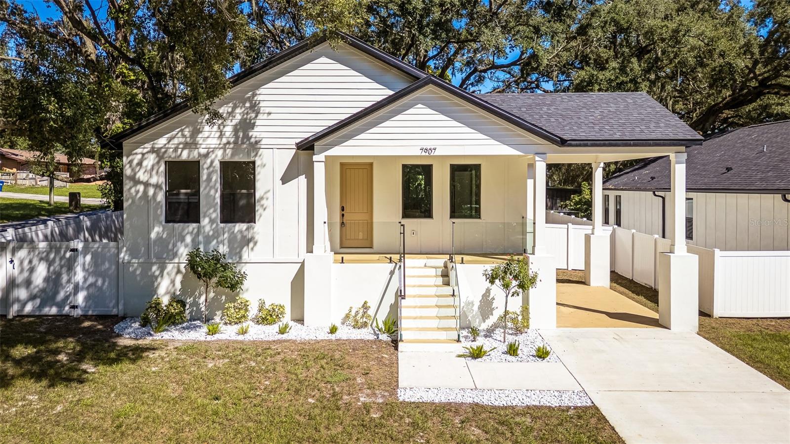 Photo of 7907 N GREENWOOD AVENUE TAMPA FL 33604