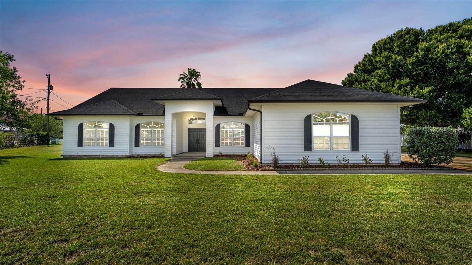 Photo of 6604 WINTERSET GARDENS ROAD WINTER HAVEN FL 33884