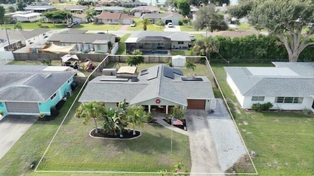 Photo of 412 REDWOOD ROAD VENICE FL 34293