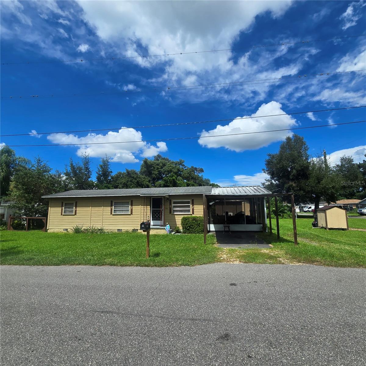 Photo of 304 PALM AVENUE SEFFNER FL 33584