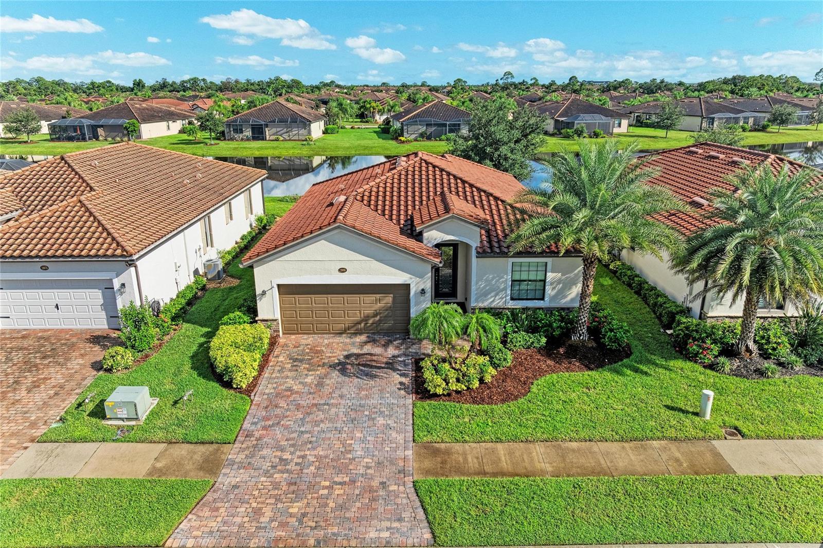 Photo of 12685 CANAVESE LANE VENICE FL 34293
