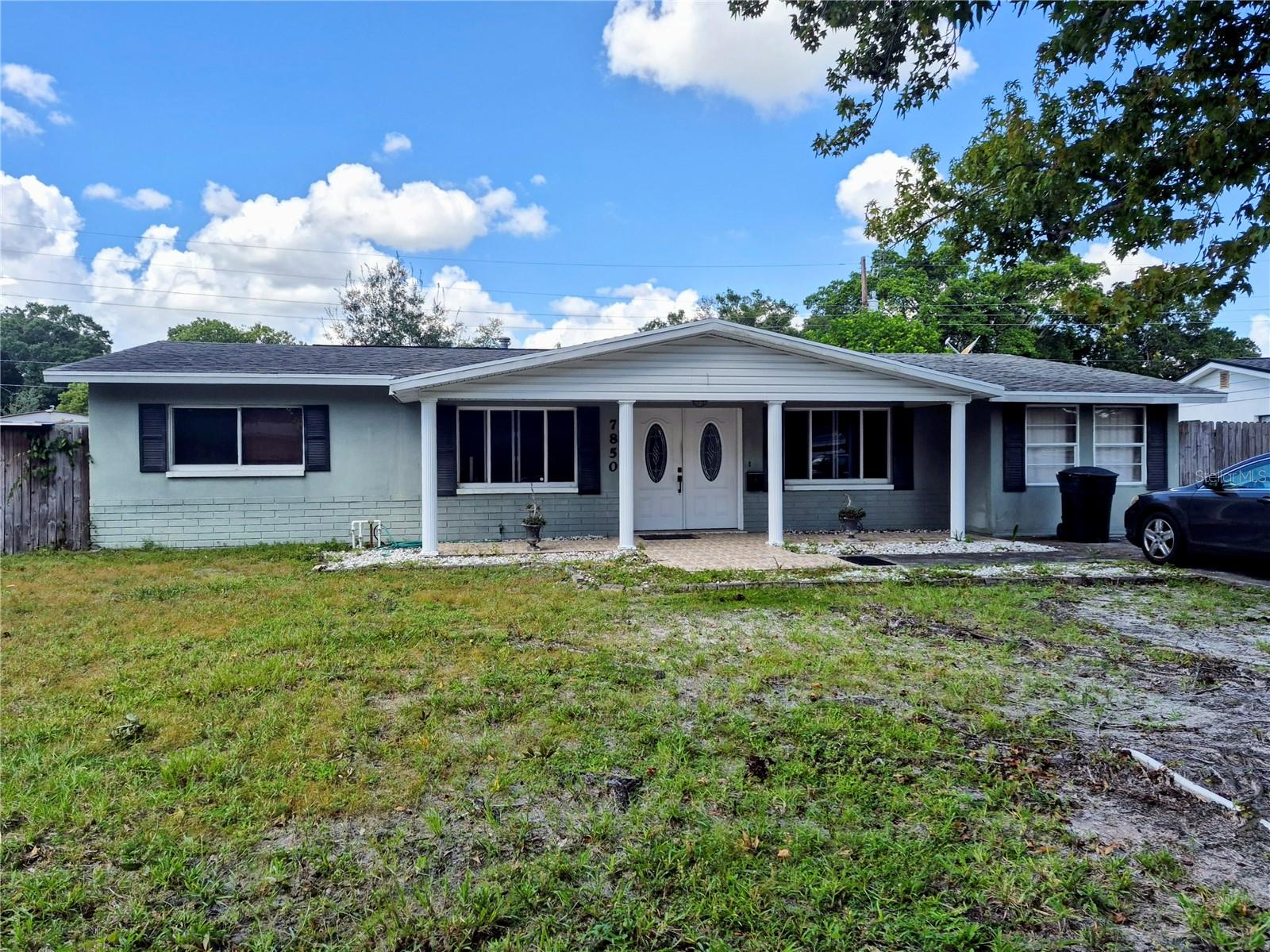 Photo of 7850 14TH WAY ST PETERSBURG FL 33702