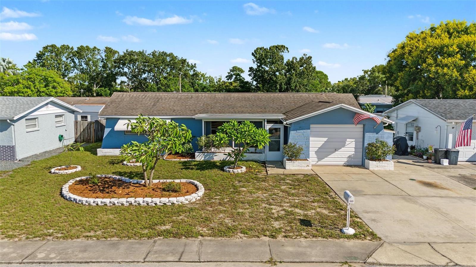 Photo of 7805 SUE ELLEN DRIVE PORT RICHEY FL 34668