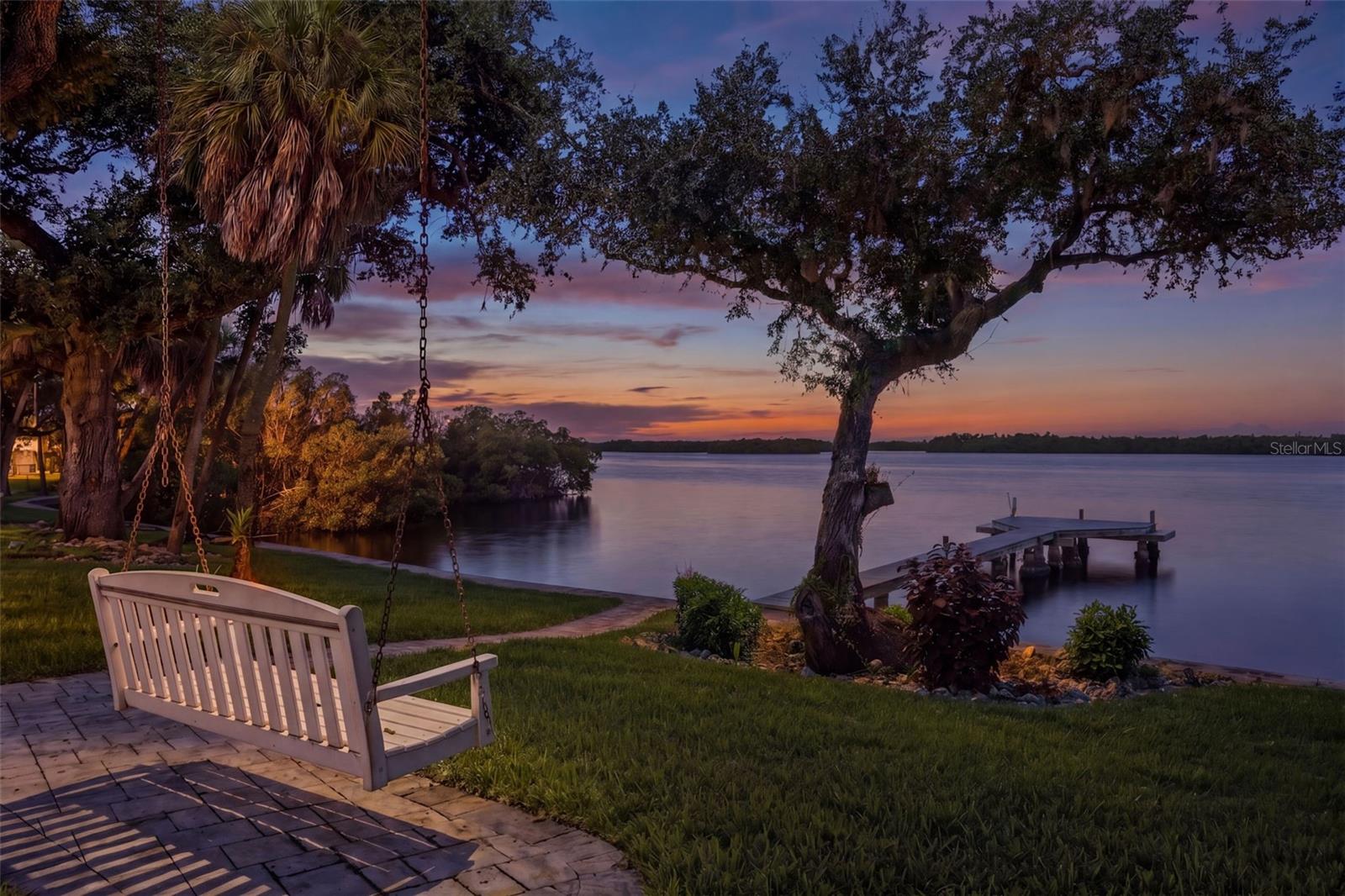 Photo of 2805 GULF CITY ROAD RUSKIN FL 33570