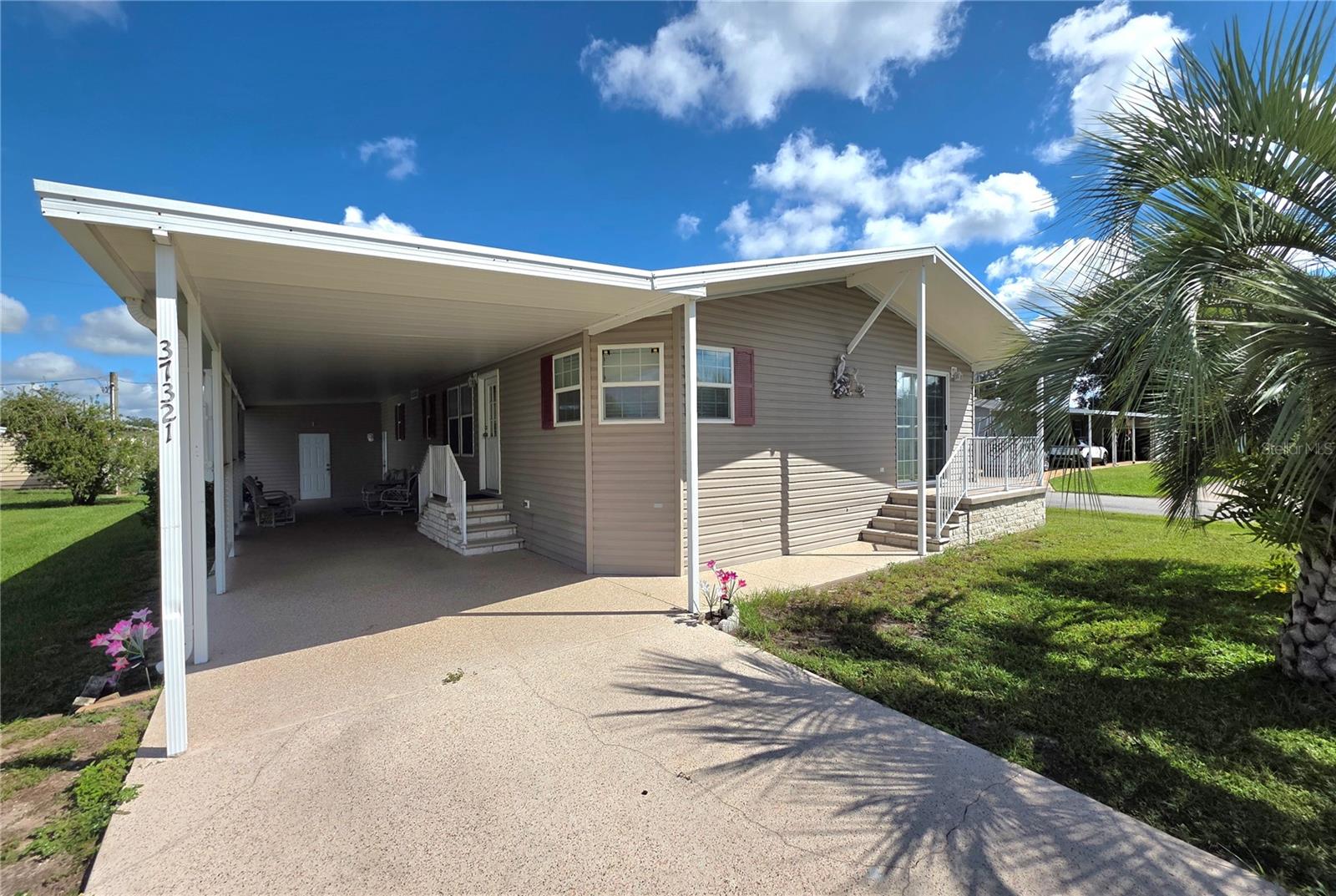 Photo of 37321 EILEEN AVENUE ZEPHYRHILLS FL 33542