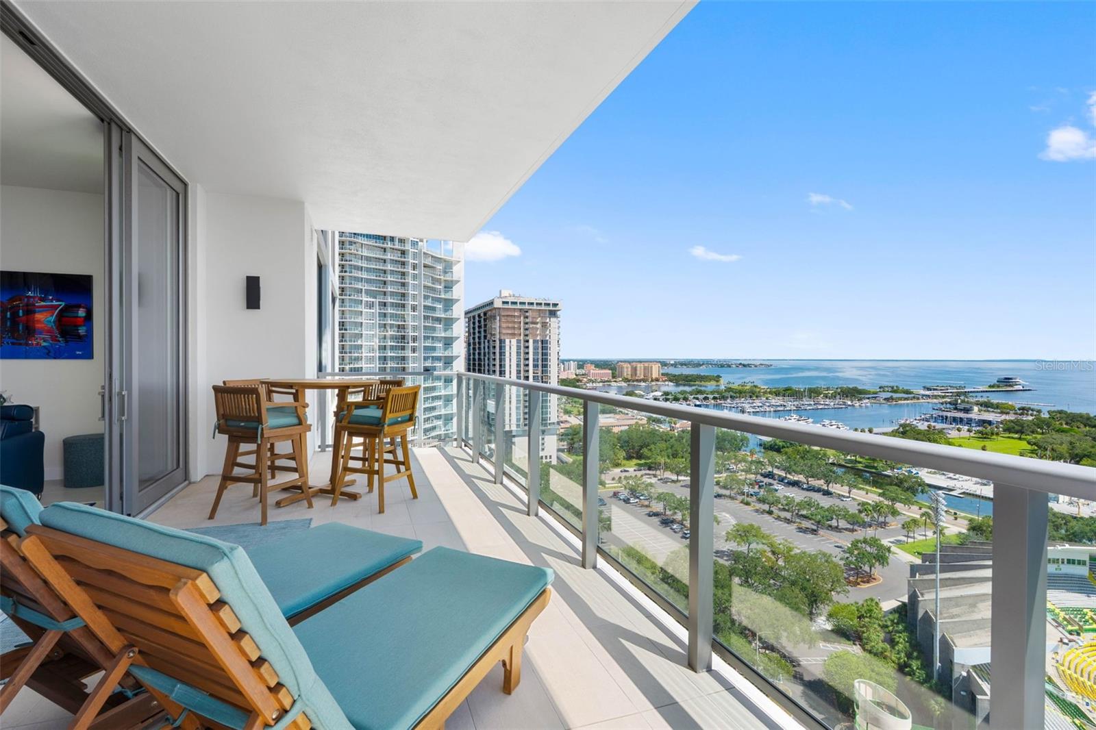 Photo of 301 1ST STREET #1902 ST PETERSBURG FL 33701