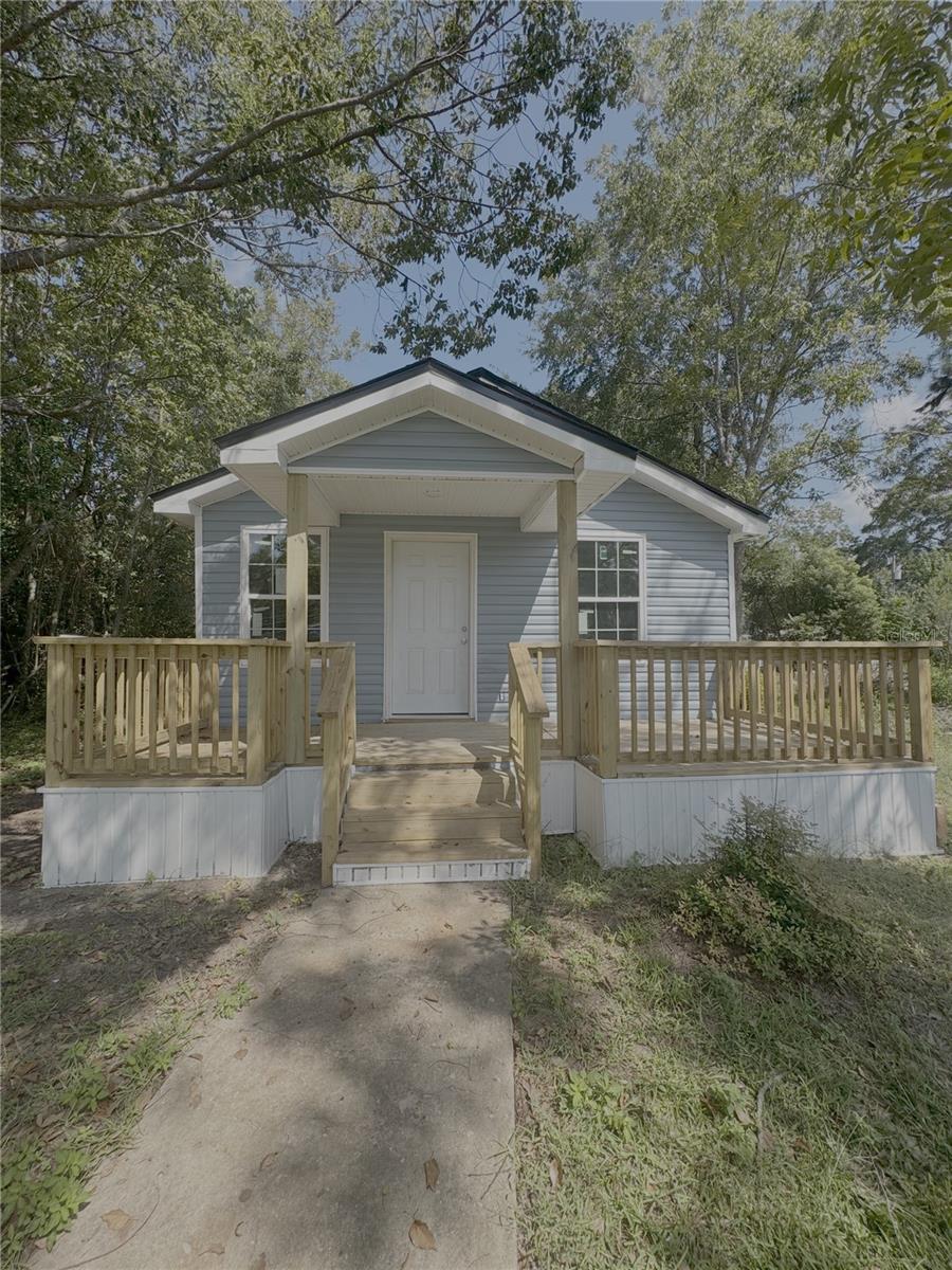 Photo of 808 E JEFFERSON STREET QUINCY FL 32351