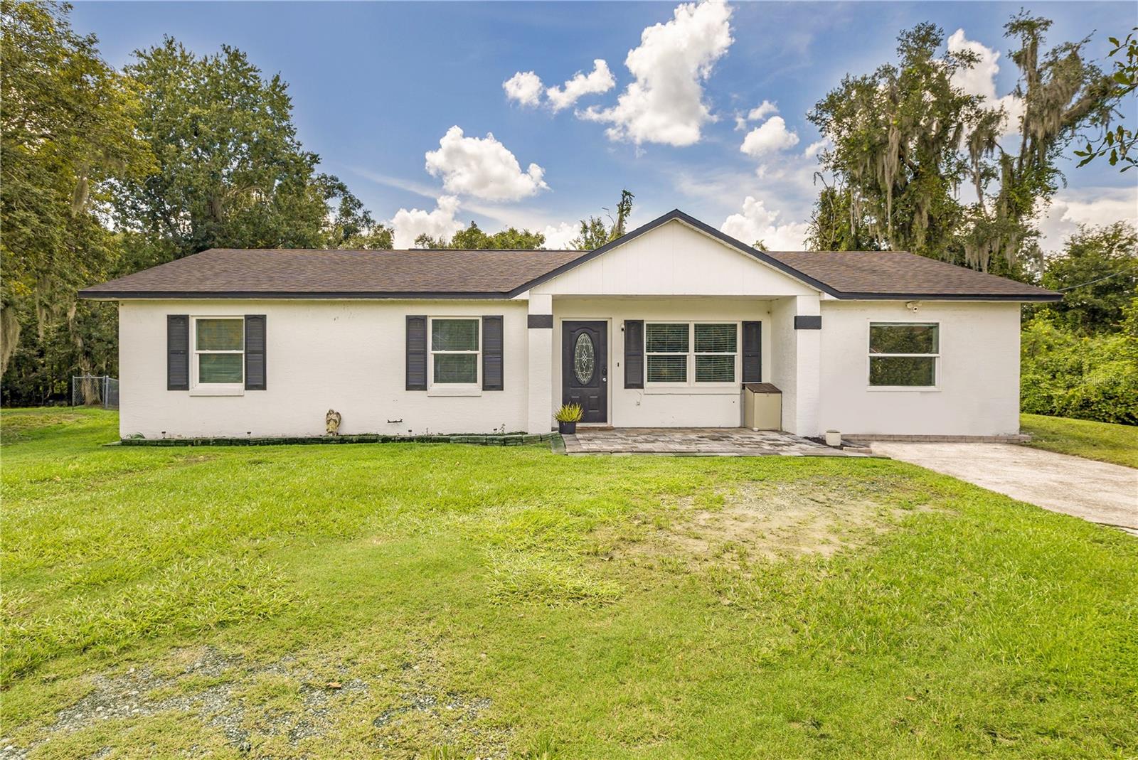 Photo of 802 FOX LAKE DRIVE LAKELAND FL 33809