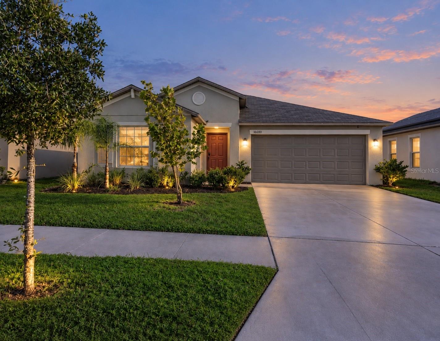 Photo of 16680 DELIA STREET WIMAUMA FL 33598