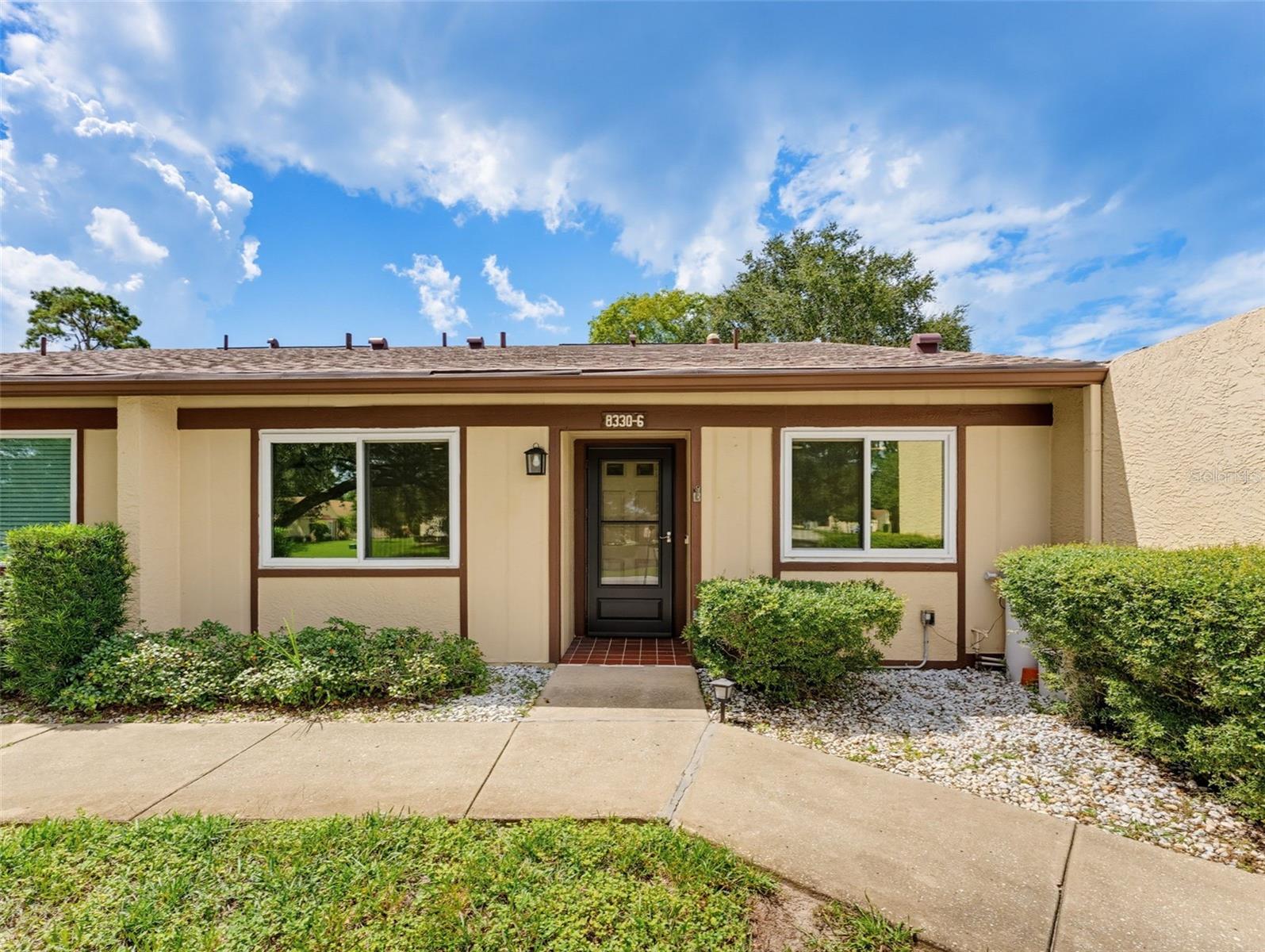 Photo of 8330 HIGH POINT CIRCLE #6 PORT RICHEY FL 34668