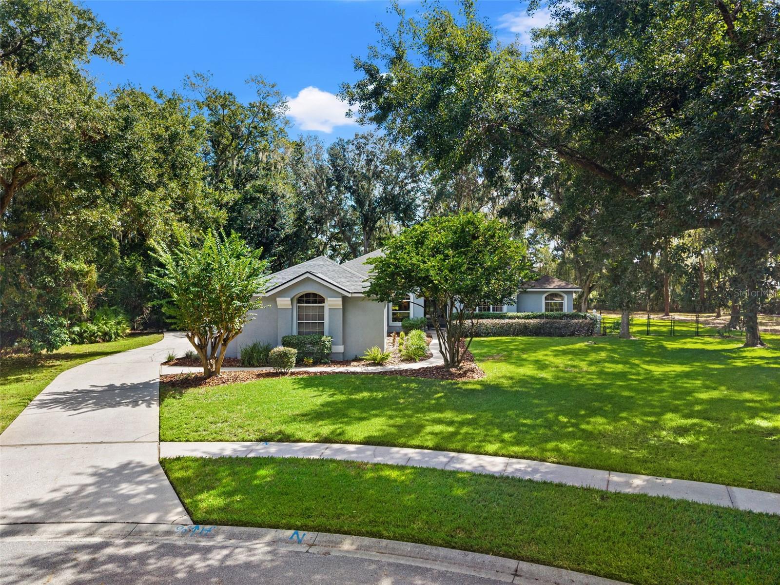 Photo of 6029 HAMMOCK HILL AVENUE LITHIA FL 33547
