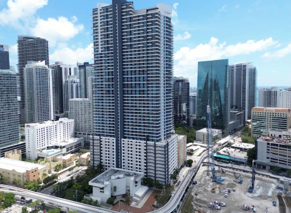 Photo of 60 SW 13TH STREET #5212 MIAMI FL 33130