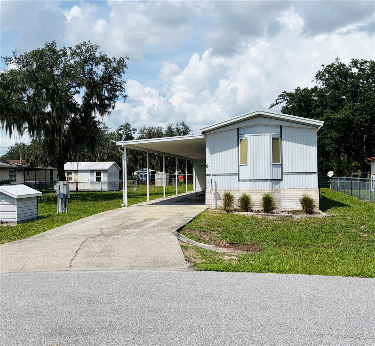 Photo of 6 BERNIE HILL COURT WINTER HAVEN FL 33880