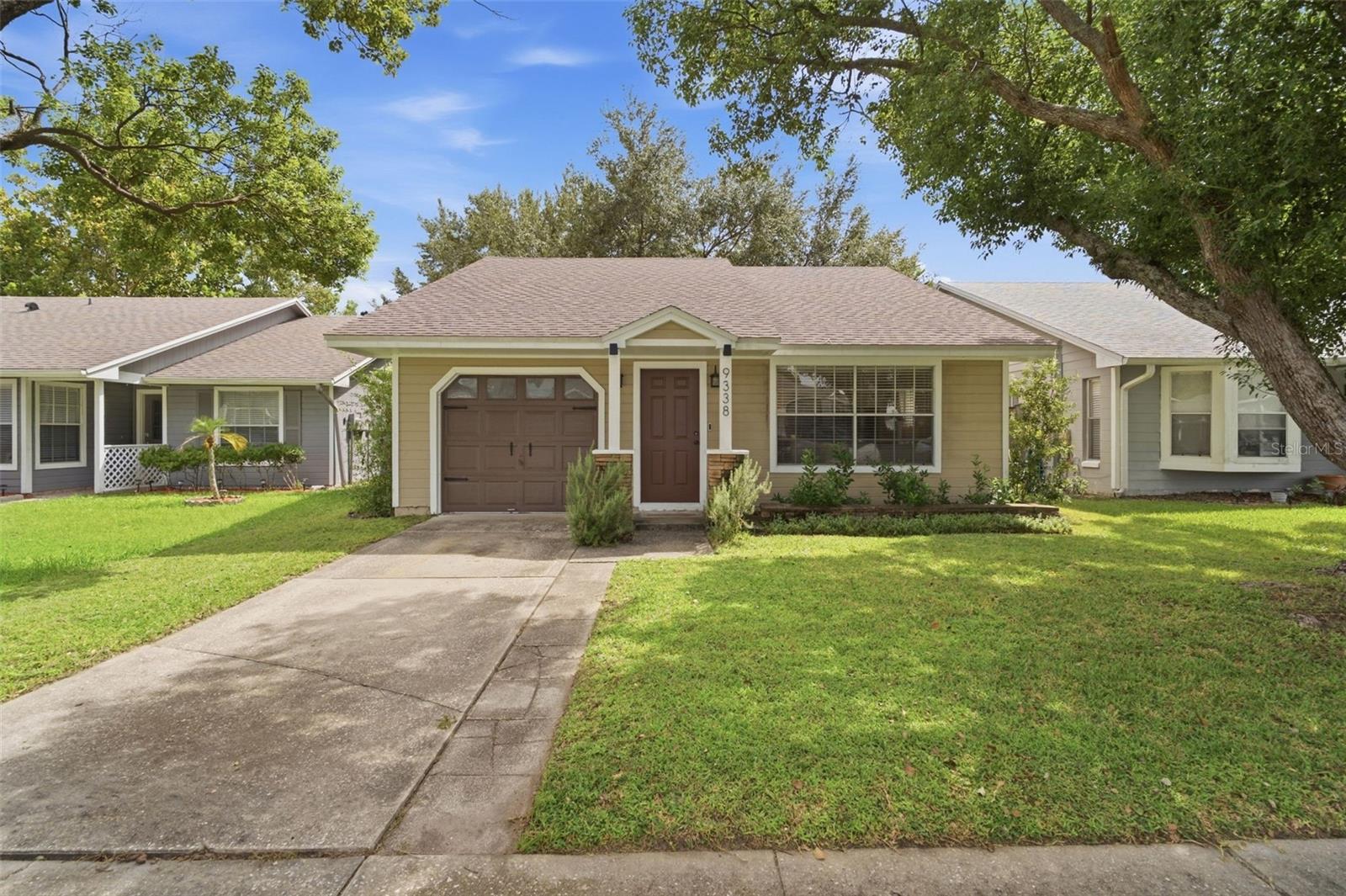 Photo of 9338 CHANDON DRIVE ORLANDO FL 32825