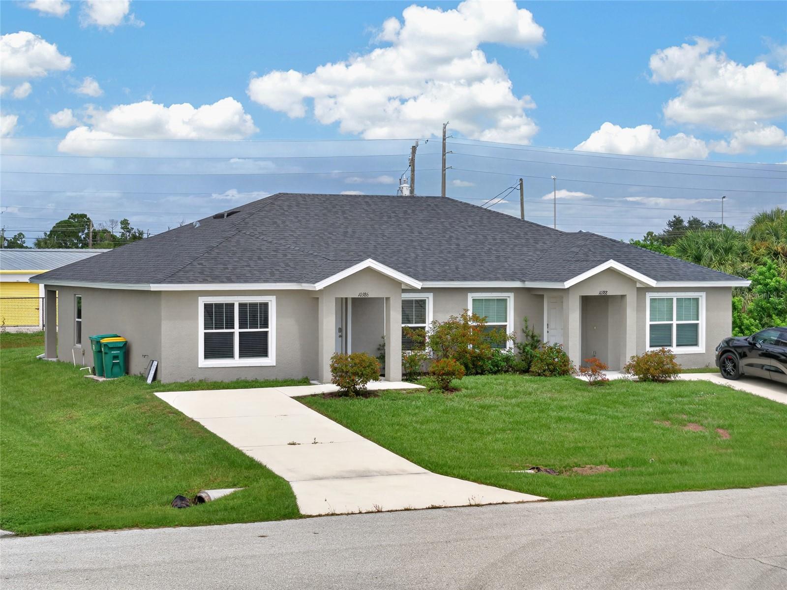 Photo of 10386 and 10388 PENDLETON AVENUE ENGLEWOOD FL 34224