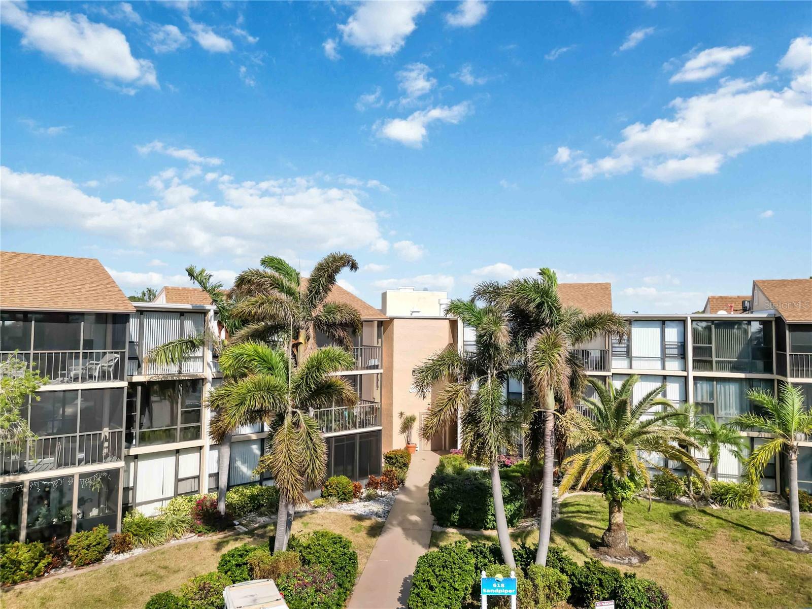 Photo of 618 BIRD BAY DRIVE #201 VENICE FL 34285