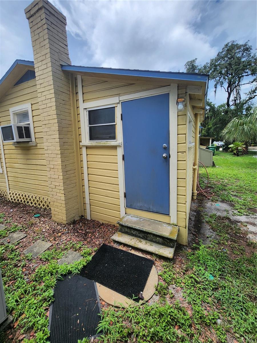 Photo of 309 W COMANCHE AVENUE #C TAMPA FL 33604
