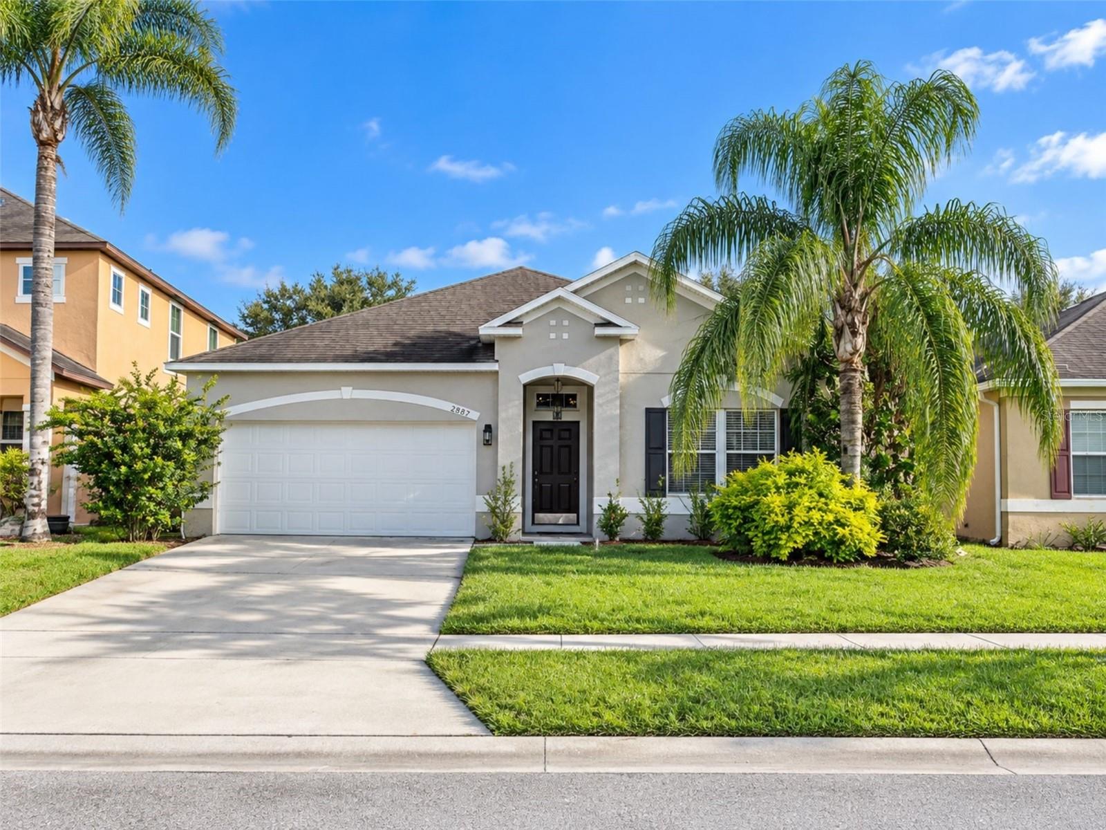 Photo of 2887 MOONSTONE BEND KISSIMMEE FL 34758