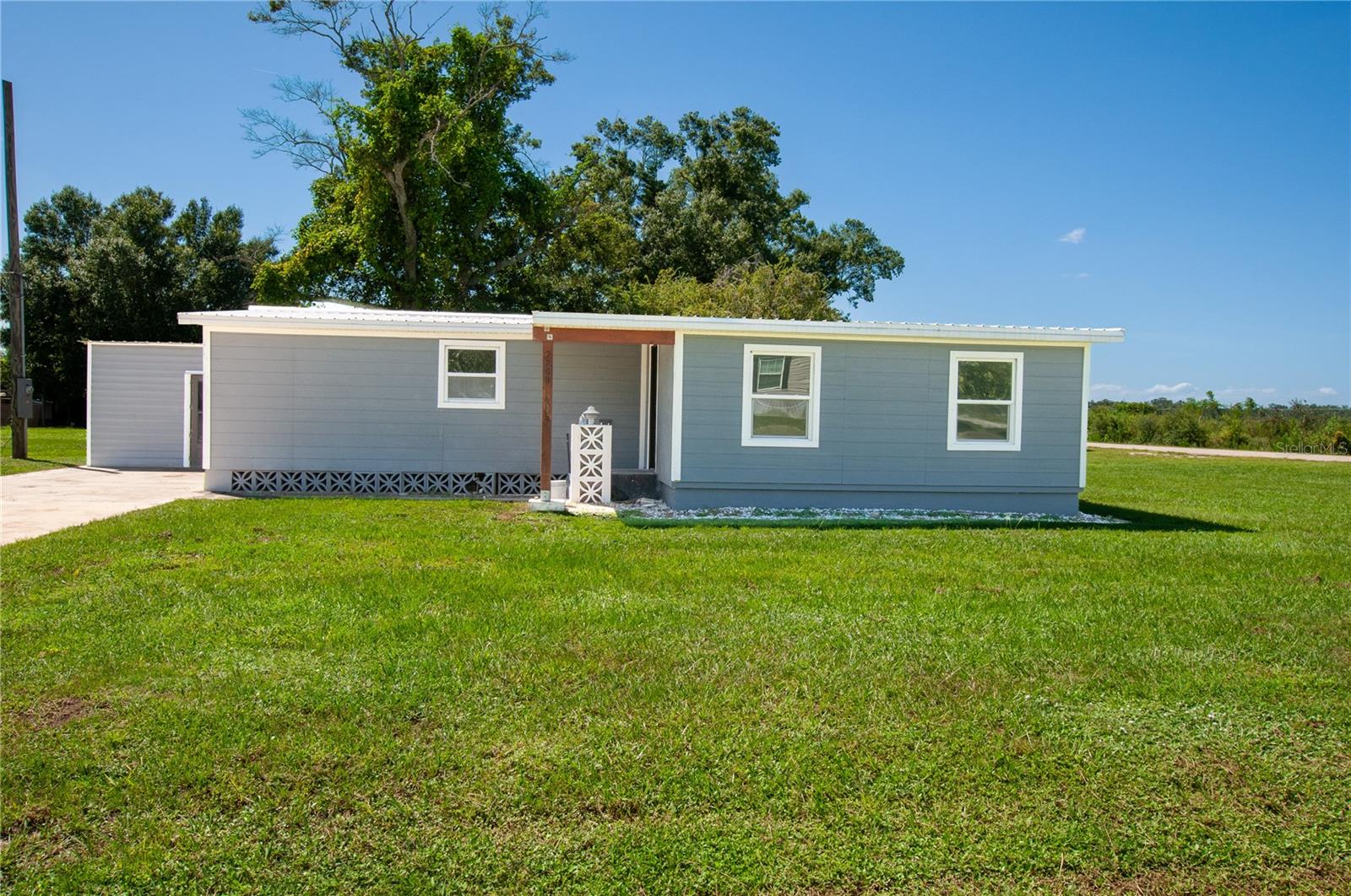 Photo of 2269 SE MOONEY DR ARCADIA FL 34266