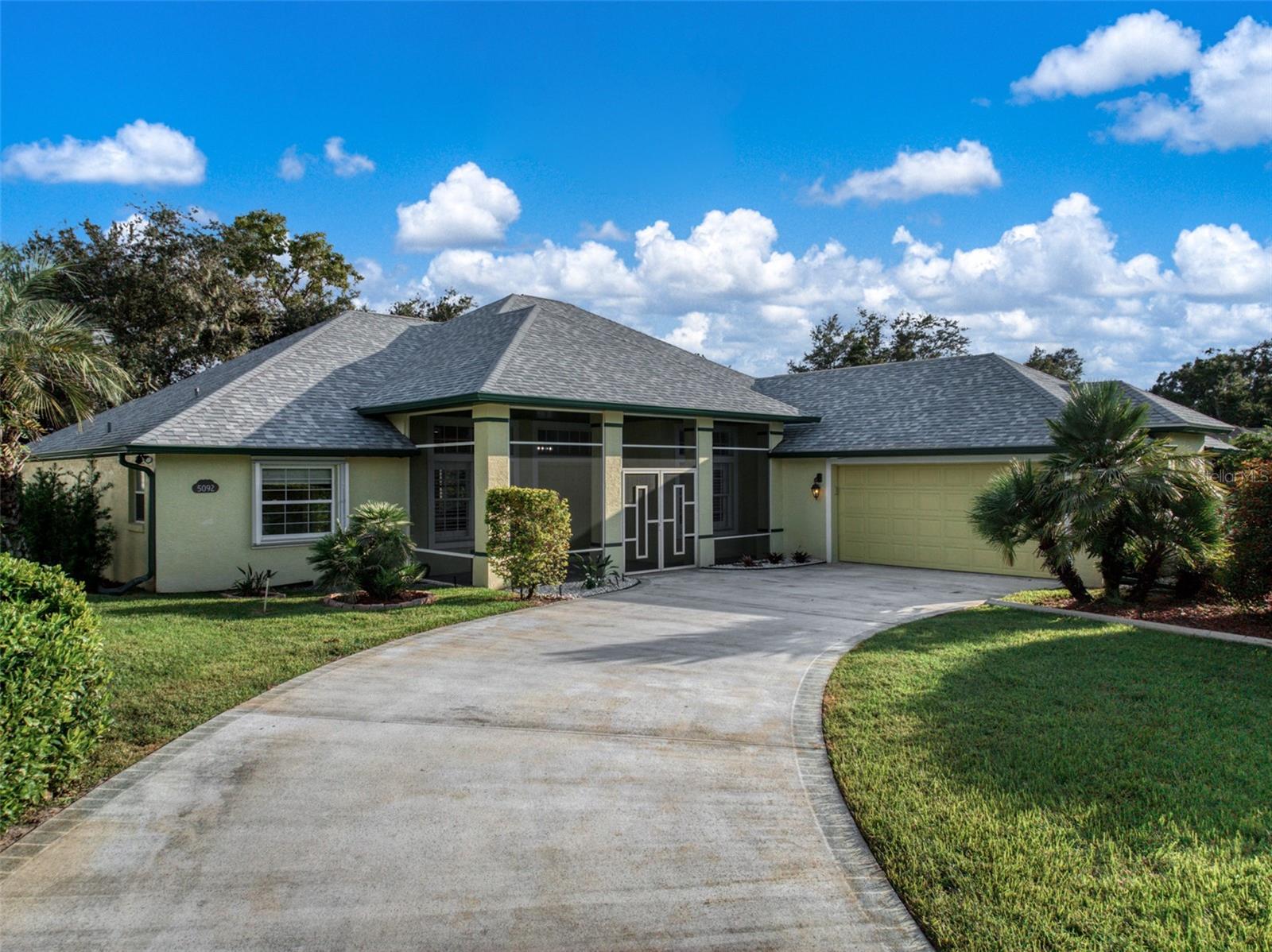 Photo of 5092 STRAFFORD OAKS DRIVE SEBRING FL 33875