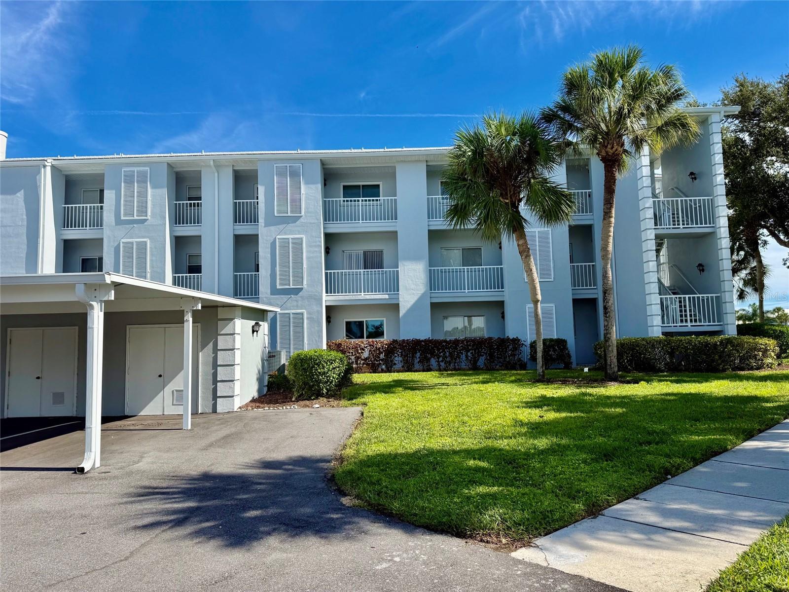 Photo of 408 CERROMAR CIRCLE #236 VENICE FL 34293
