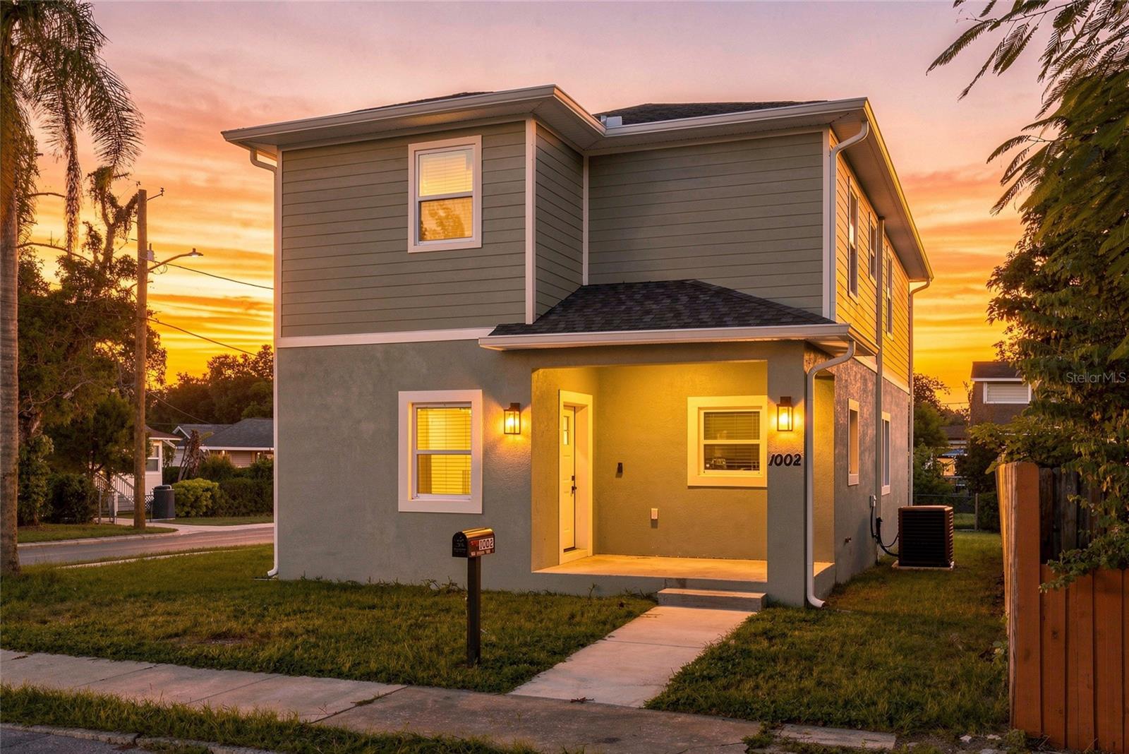 Photo of 1002 E OSBORNE AVENUE TAMPA FL 33603