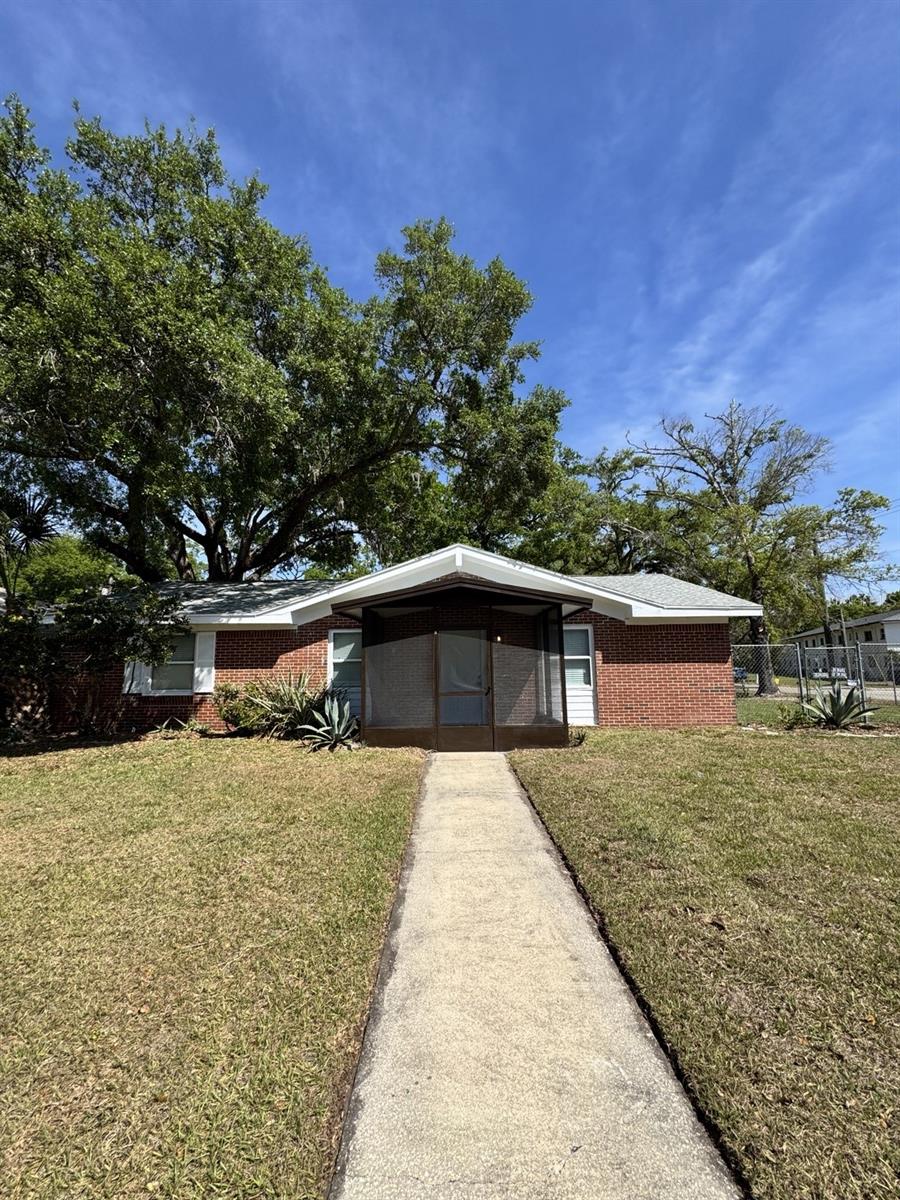 Photo of 818 E AIRPORT BOULEVARD SANFORD FL 32773