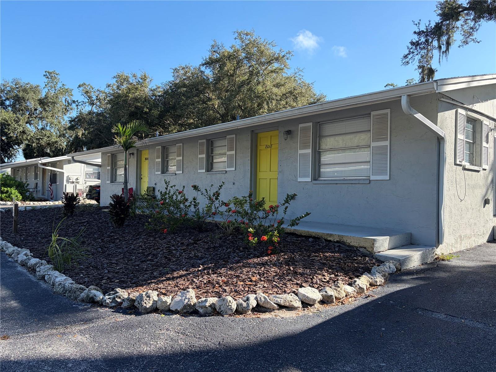 Photo of 8018 EMI ANN LANE RIVERVIEW FL 33578