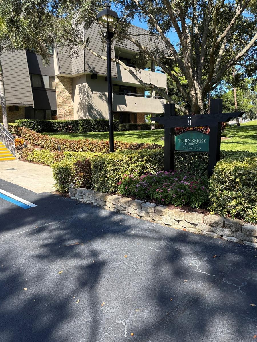 Photo of 36750 US HIGHWAY 19 #25-104 PALM HARBOR FL 34683