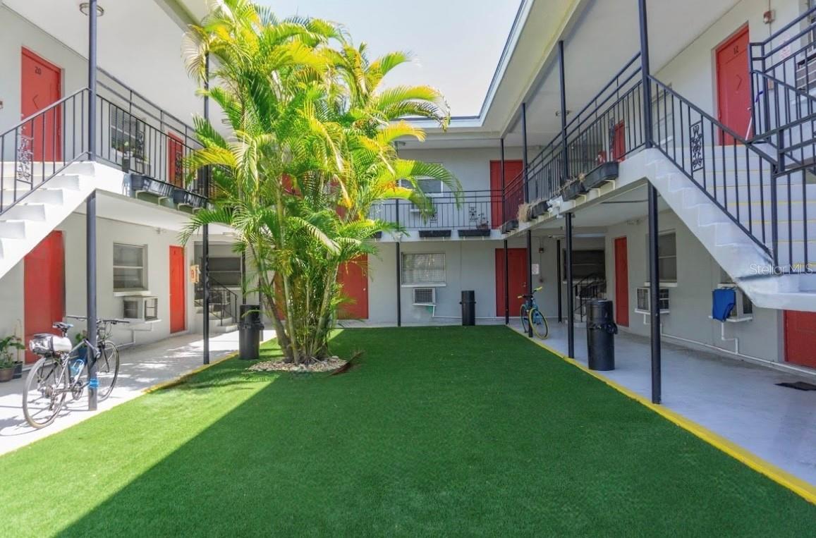 Photo of 865 5TH AVENUE #13 ST PETERSBURG FL 33701