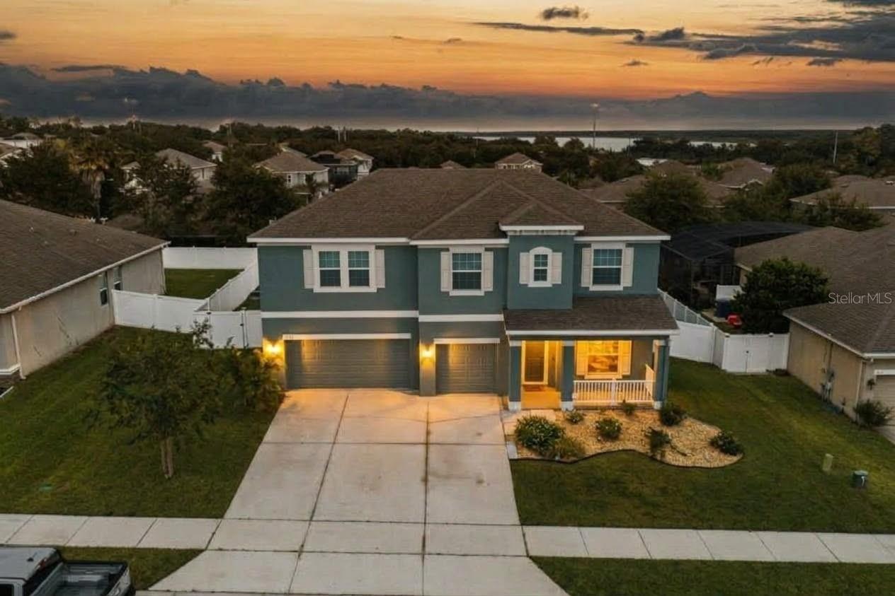 Photo of 3026 ZANDER DRIVE GRAND ISLAND FL 32735