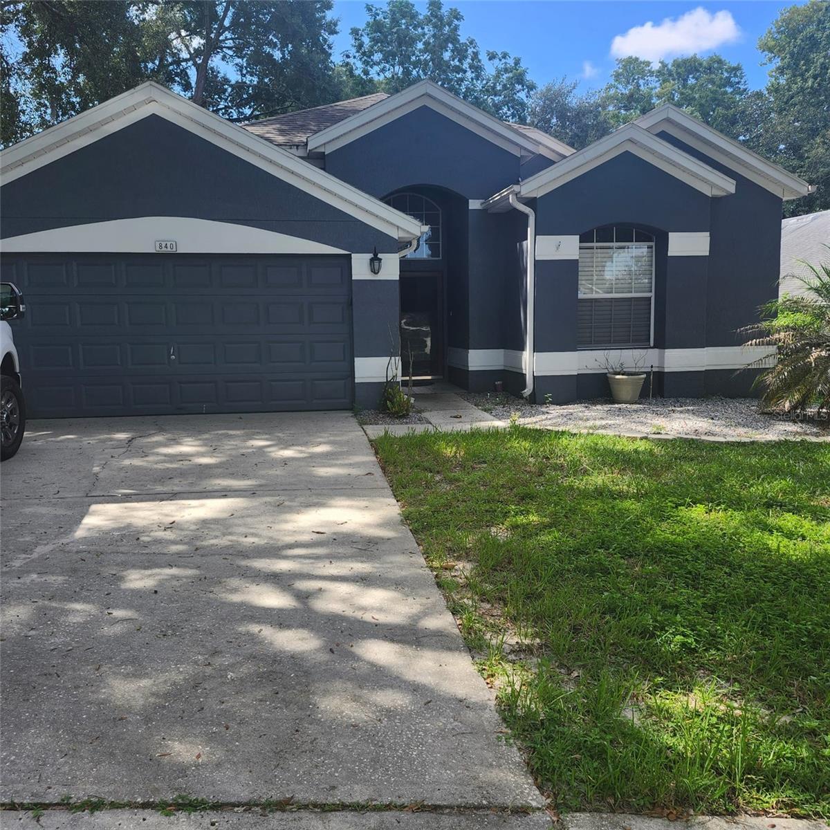 Photo of 840 WHITE IVEY COURT APOPKA FL 32712