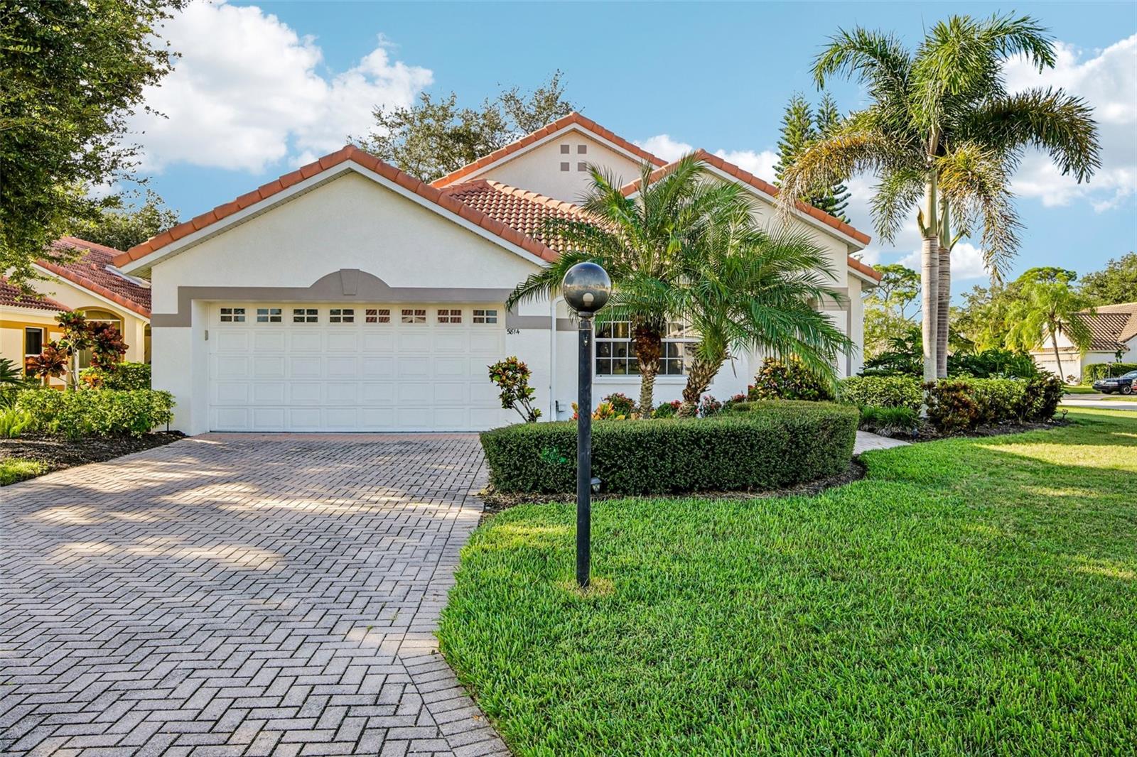 Photo of 5814 FAIRWOODS CIRCLE SARASOTA FL 34243