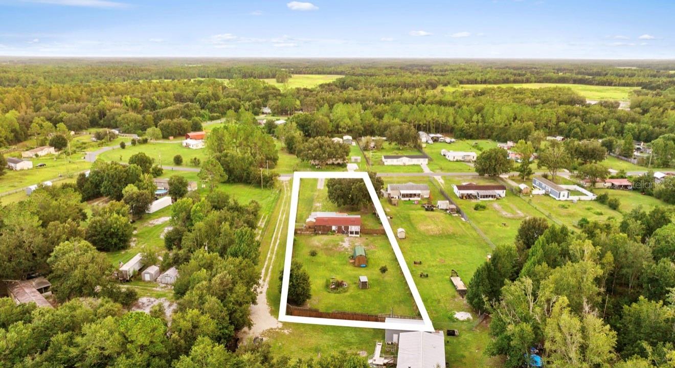Photo of 815 SADDLEWOOD BOULEVARD LAKELAND FL 33809