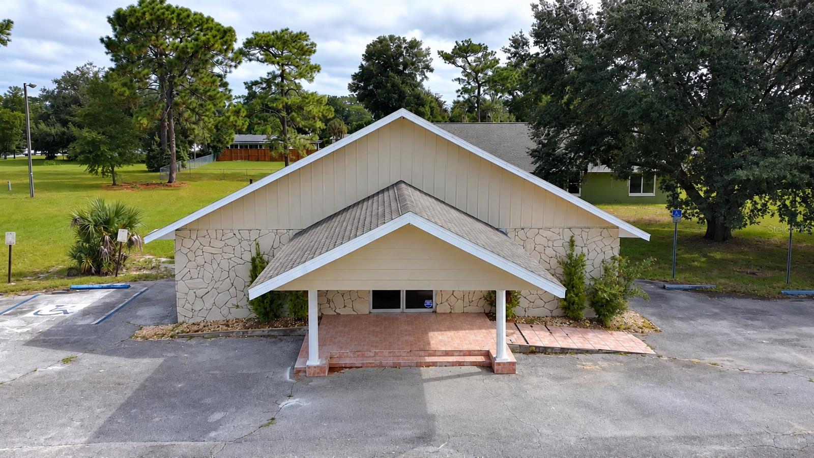 Photo of 484 EMERALD ROAD OCALA FL 34472