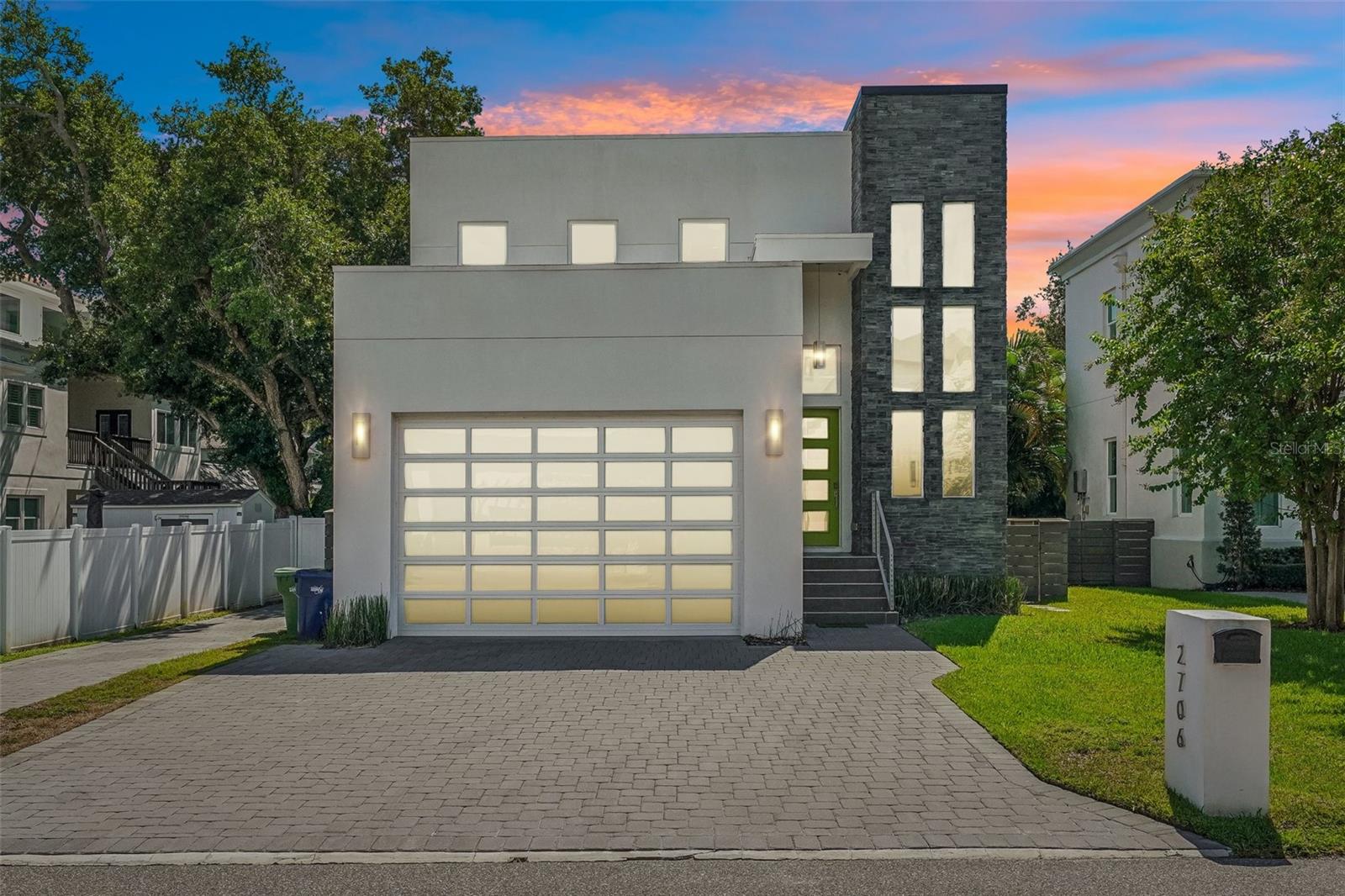 Photo of 2706 W TRILBY AVENUE TAMPA FL 33611