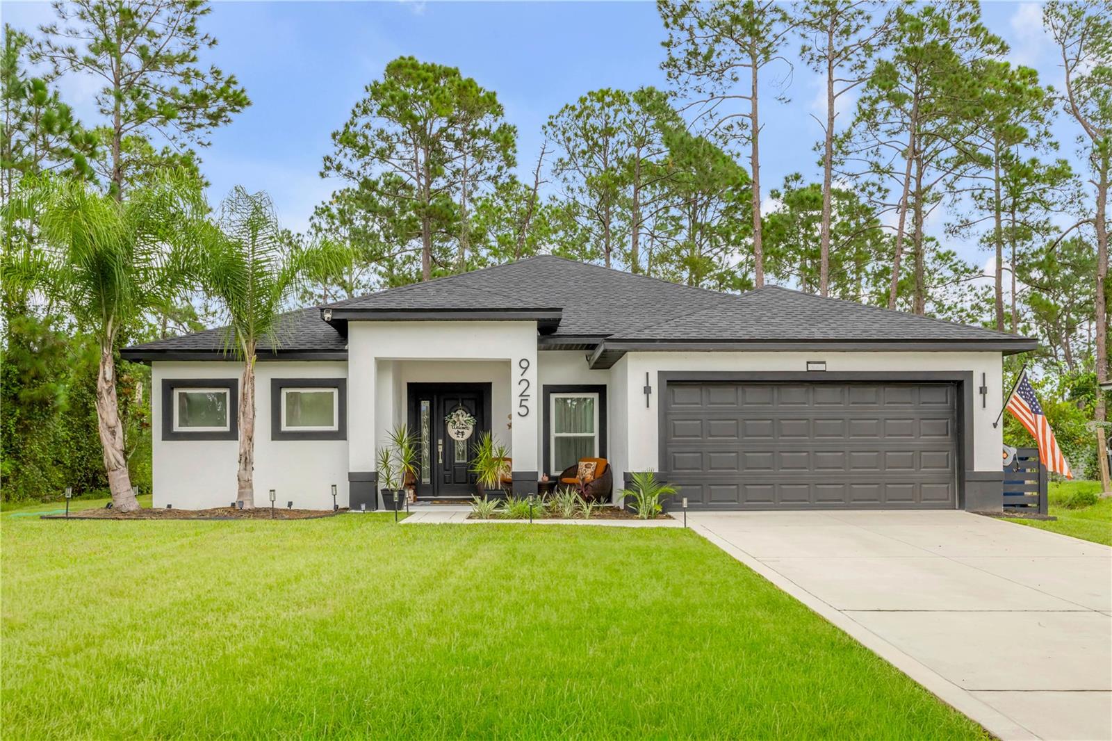 Photo of 925 11TH AVENUE DELAND FL 32724
